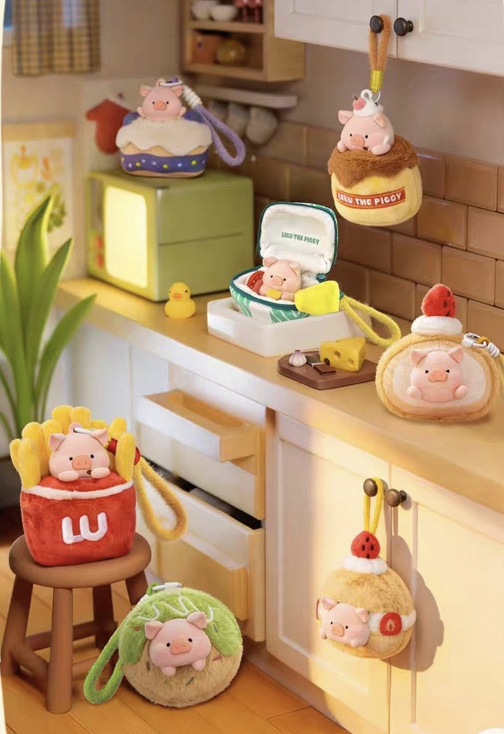 ROCK x Lulu The Piggy "Obstacles To Weight Loss" Series (Blind Box)-Single Box (Random)-ROCK-Ace Cards & Collectibles